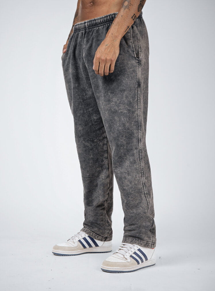 Buzo Recto Negro Lavado Hombre Basic